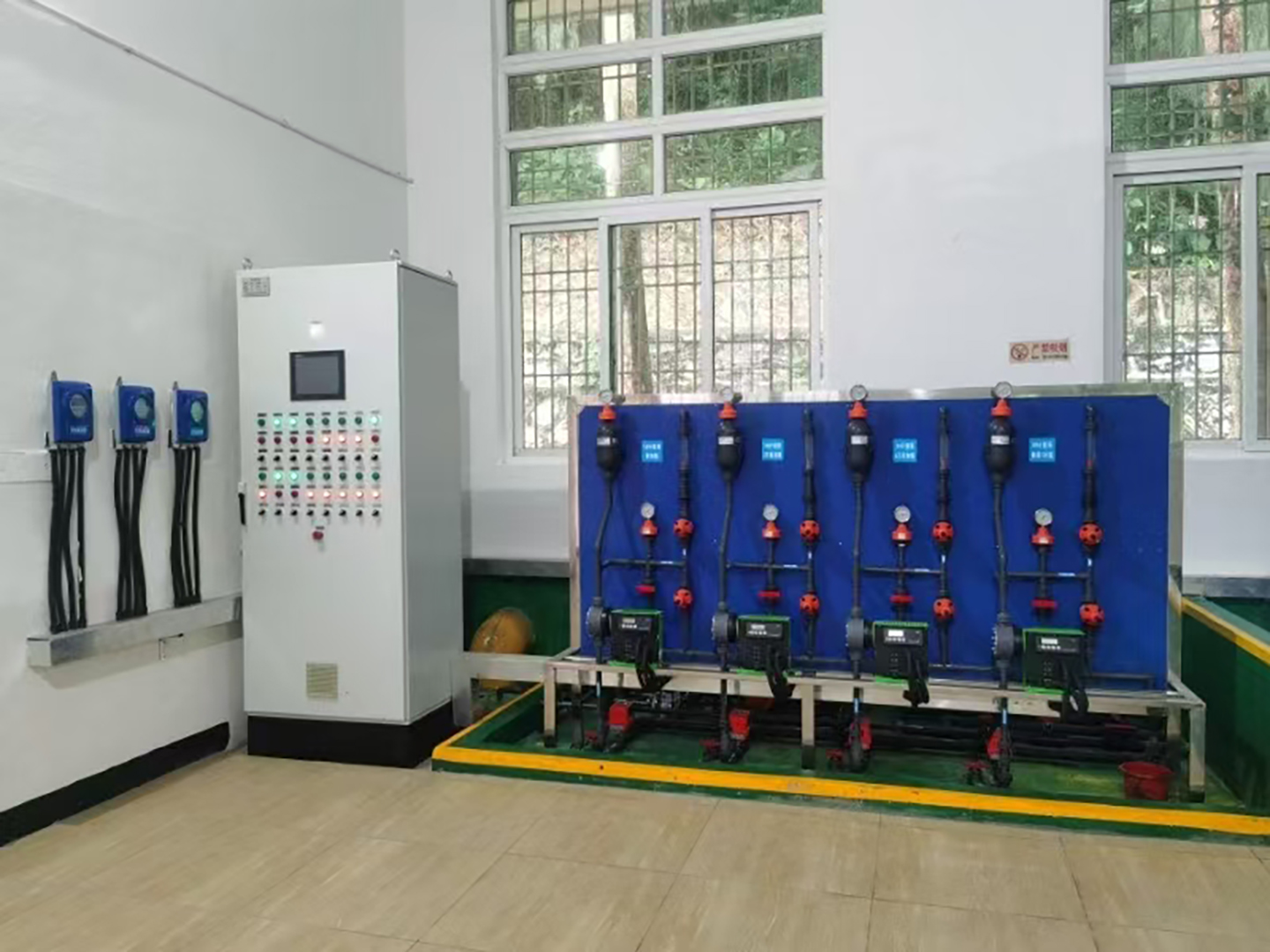 成品次鈉投加系統(tǒng)